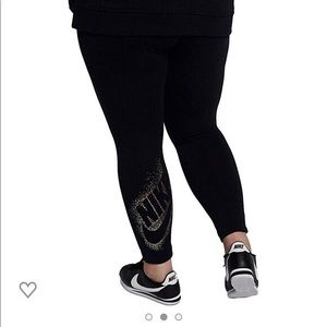 Nike plus size leggings